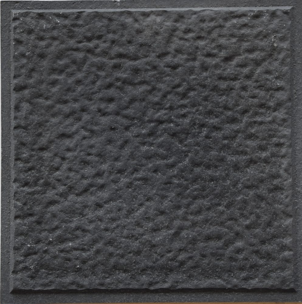 art.p4 picconato basalto » Santella Pavimenti